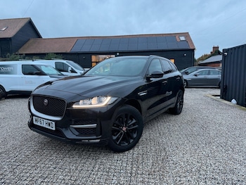 Used Jaguar F-Pace 2017 for sale - 77762533: Photo