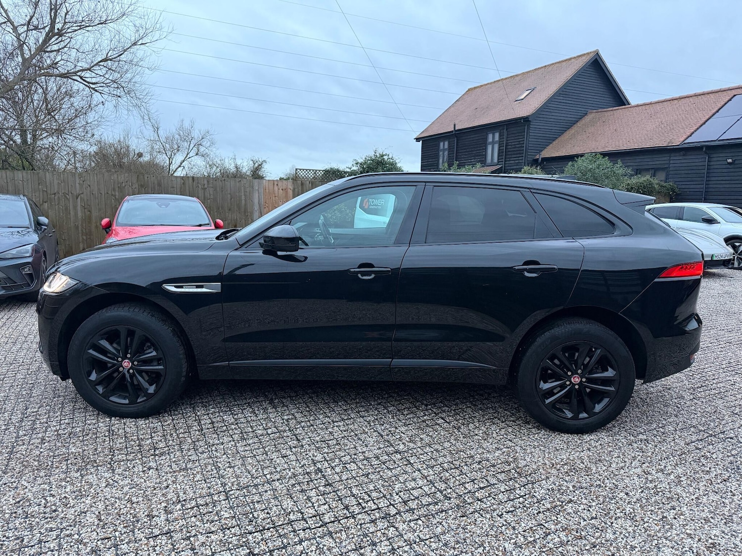 Used Jaguar F-Pace 2017 for sale - 77762533: Photo 8