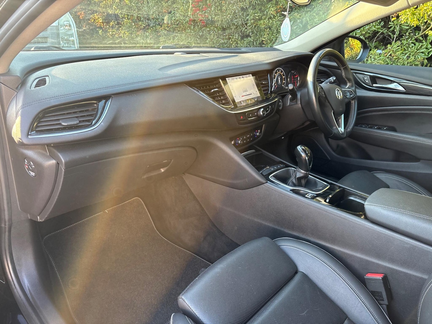 Used Vauxhall Insignia 2017 for sale - 78043751: Photo 16