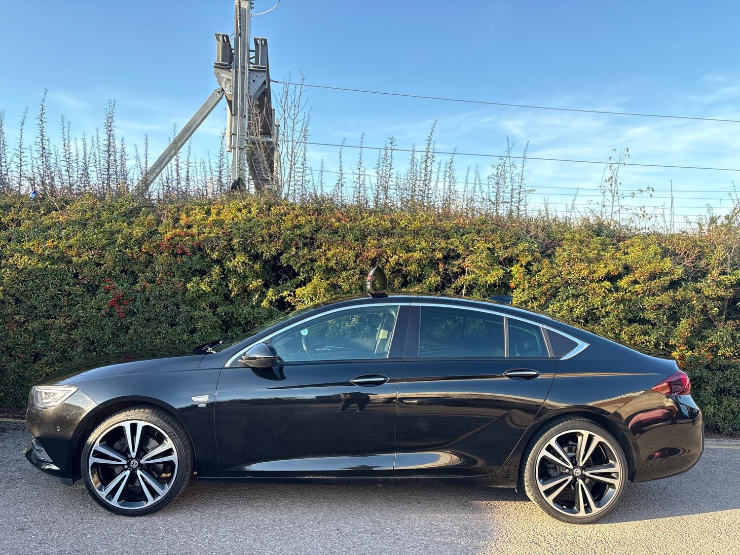 Used Vauxhall Insignia 2017 for sale - 78043751: Photo 3