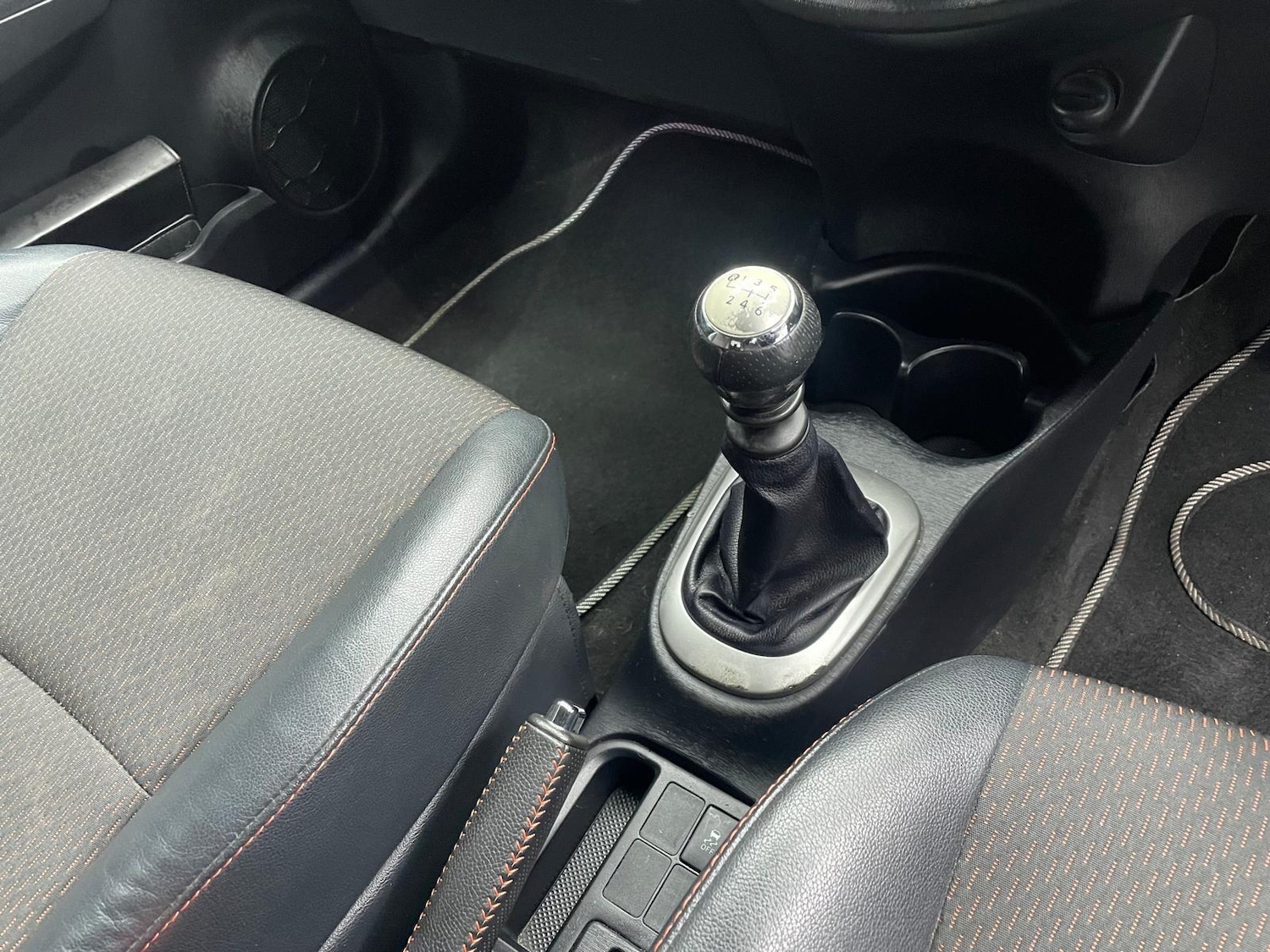 Used Toyota Yaris 2013 for sale - 78029242: Photo 25