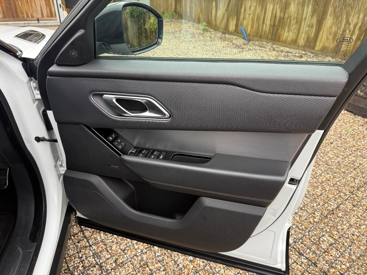 Used Land Rover Range Rover Velar 2018 for sale - 77762524: Photo 19