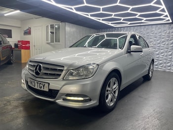 Used Mercedes-Benz C Class 2013 for sale - 78688968: Photo