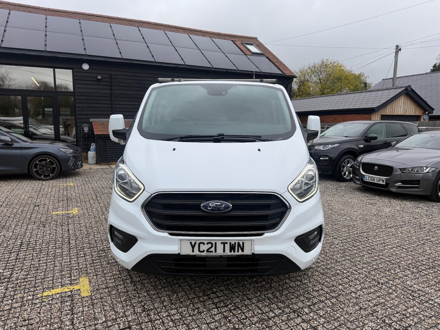 Used Ford Transit Custom 2021 for sale - 77762517: Photo 2