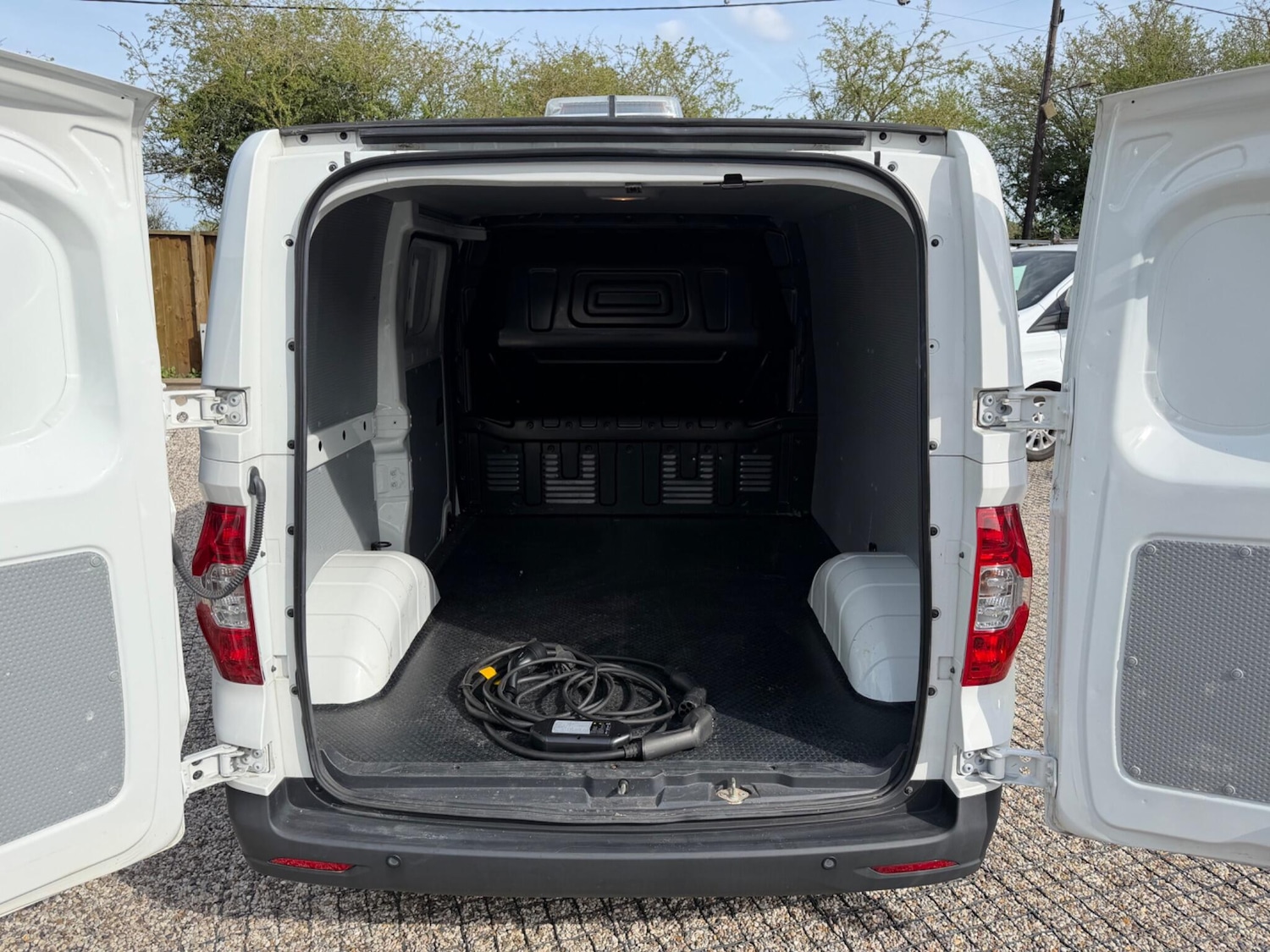 Used Maxus eDeliver 3 2023 for sale - 78219514: Photo 11