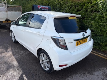 Used Toyota Yaris 2013 for sale - 78856810: Photo