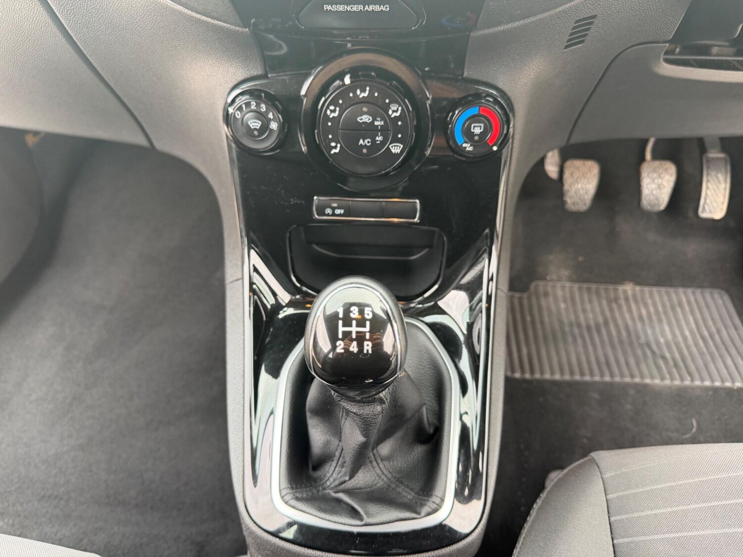 Used Ford Fiesta 2014 for sale - 77762553: Photo 20