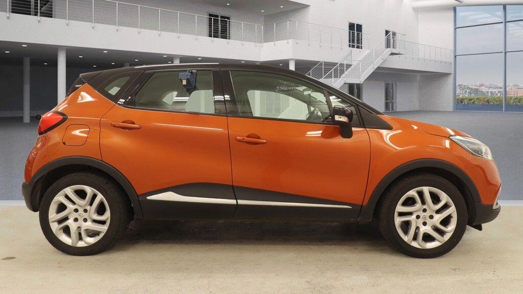 Used Renault Captur 2014 for sale - 77763997: Photo 2