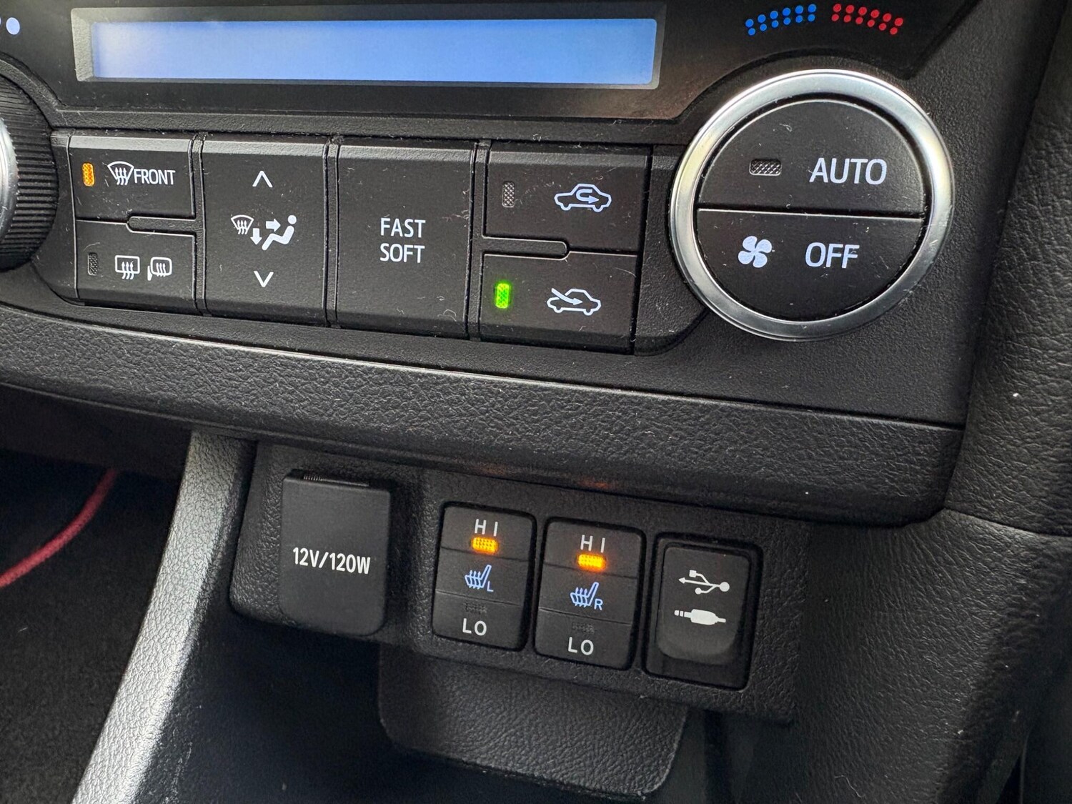 Used Toyota Auris 2014 for sale - 78043746: Photo 19