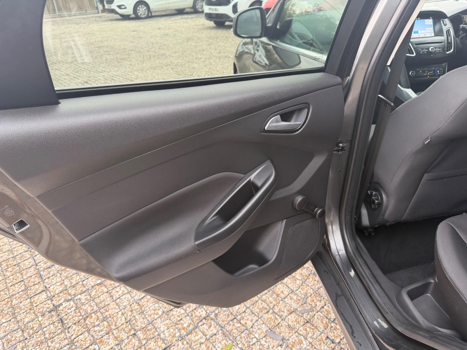 Used Ford Focus 2017 for sale - 78009316: Photo 10