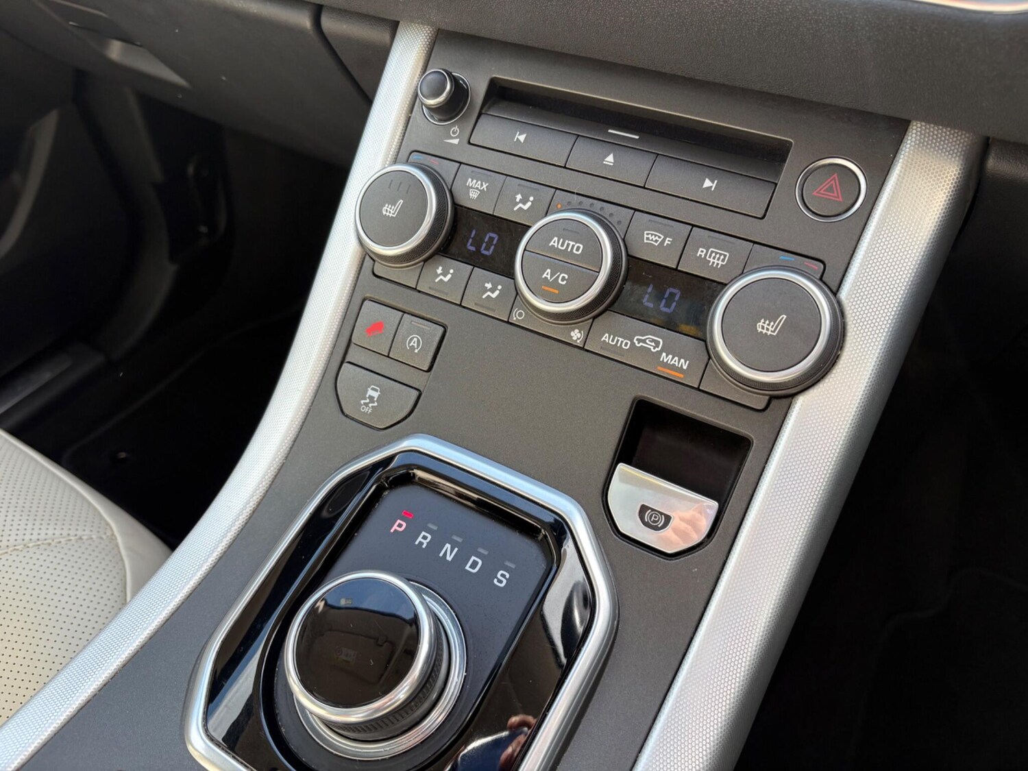 Used Land Rover Range Rover Evoque 2016 for sale - 78043736: Photo 16