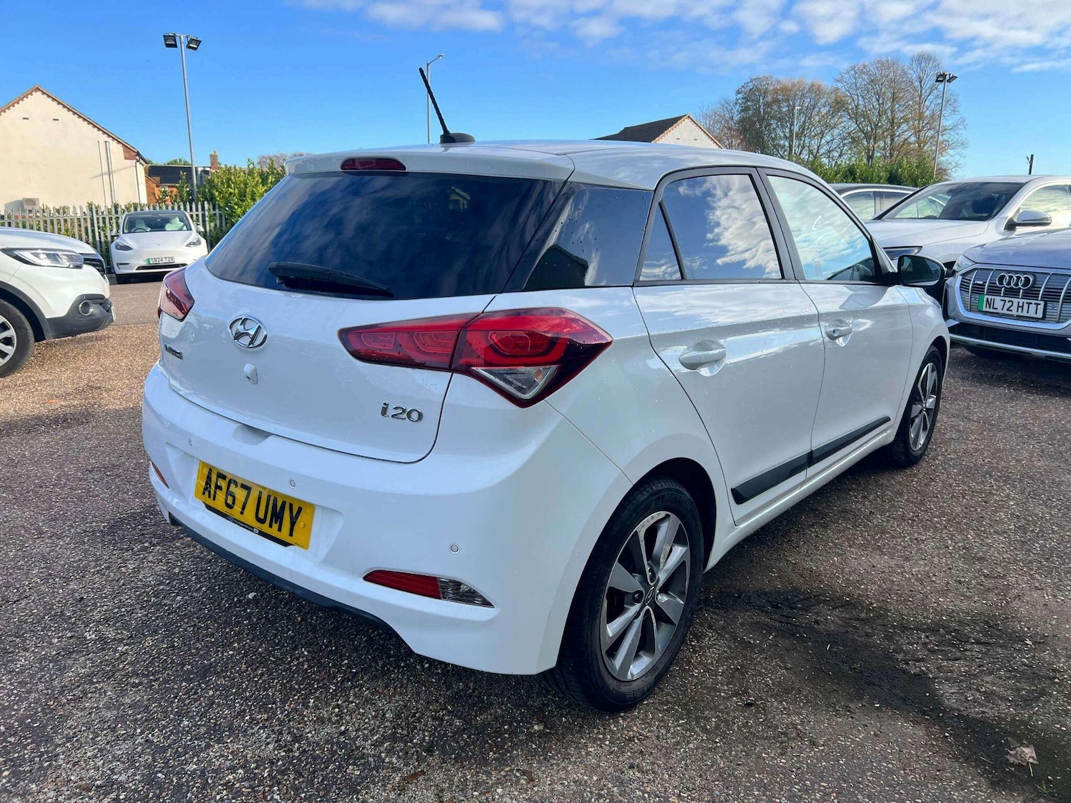 Used Hyundai i20 2017 for sale - 76701278: Photo 5