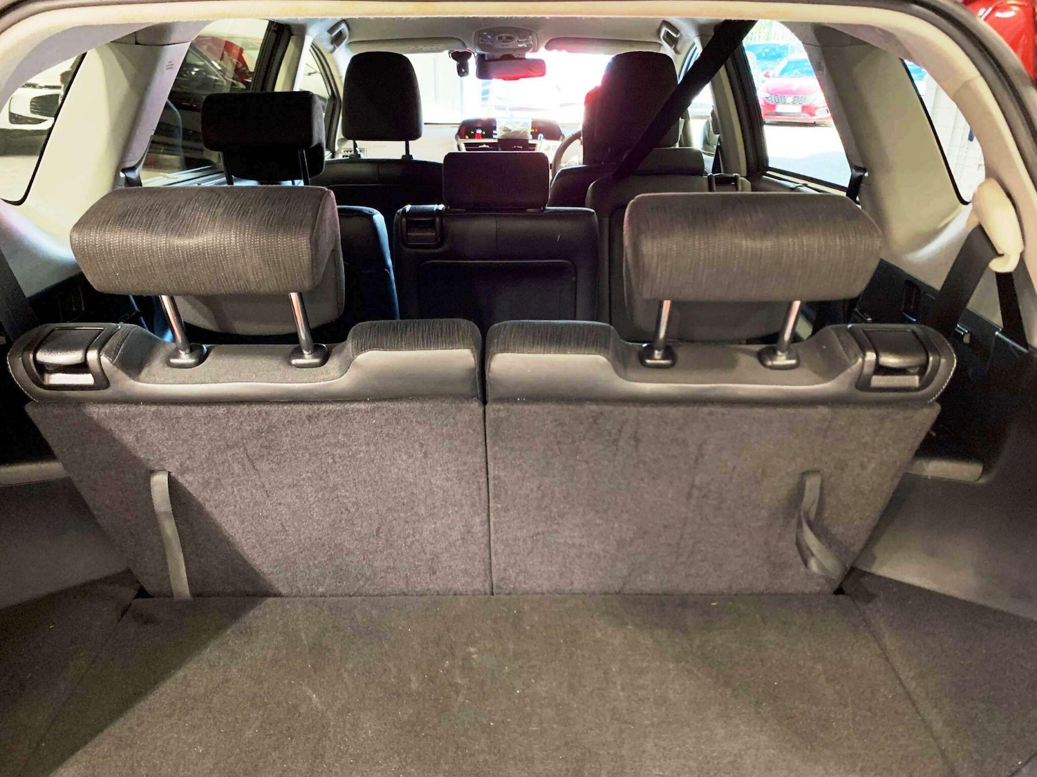 Used Toyota Prius+ 2019 for sale - 78170702: Photo 15