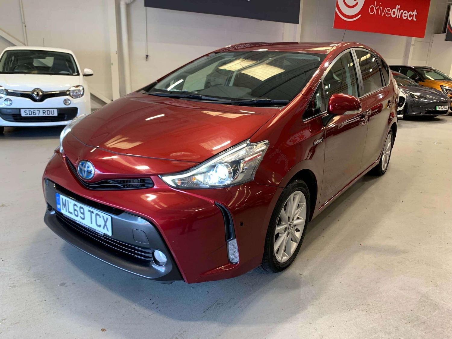 Used Toyota Prius+ 2019 for sale - 78170702: Photo 6