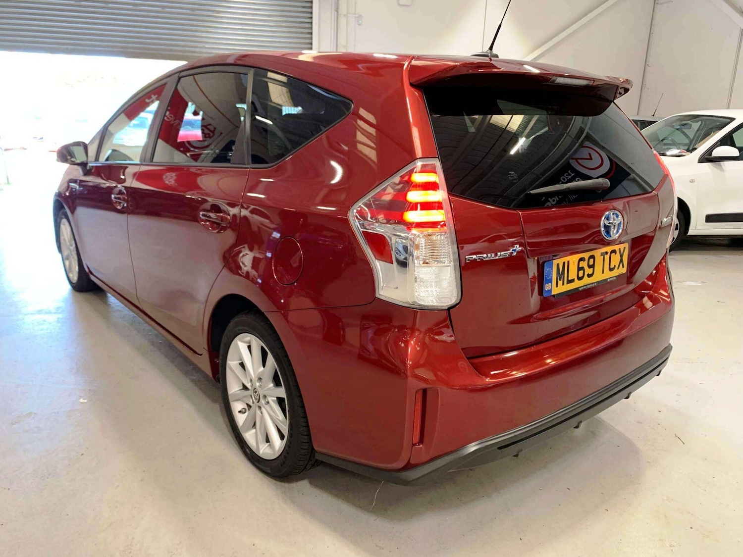 Used Toyota Prius+ 2019 for sale - 78170702: Photo 7