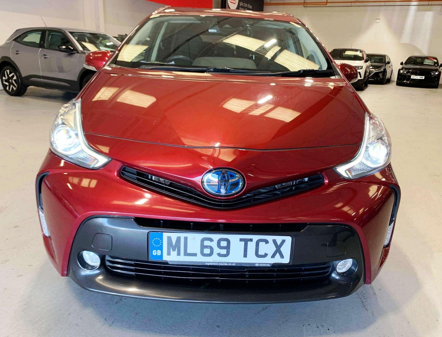 Used Toyota Prius+ 2019 for sale - 78170702: Photo 8