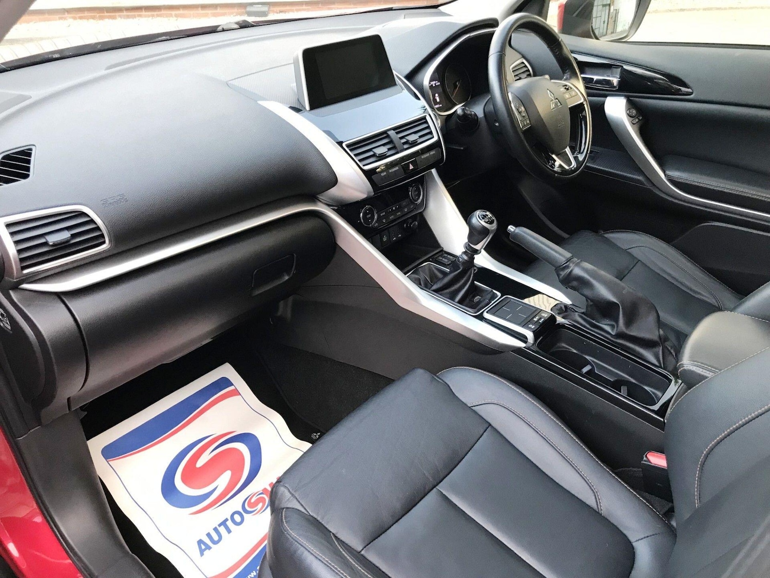 Used Mitsubishi Eclipse Cross 2018 for sale - 75768355: Photo 25