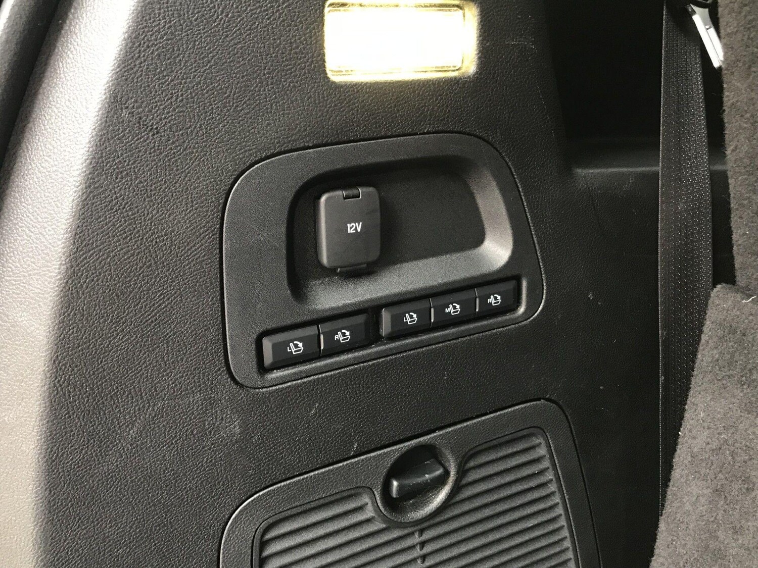 Used Ford S-Max 2015 for sale - 76608041: Photo 13