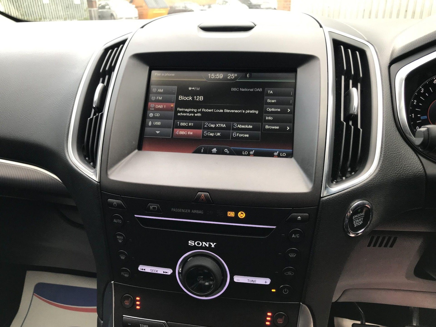 Used Ford S-Max 2015 for sale - 76608041: Photo 20