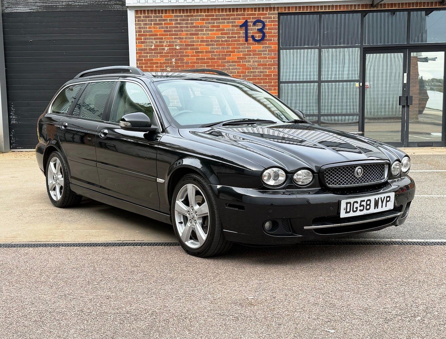 Used Jaguar X-Type 2008 for sale - 76315181: Photo 1