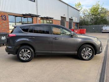 Used Toyota RAV4 2018 for sale - 79795666: Photo