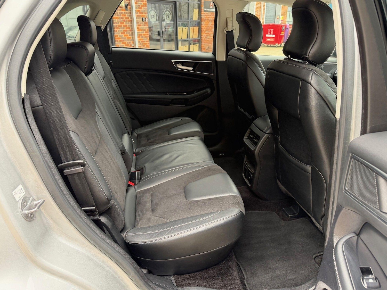 Used Ford Edge 2017 for sale - 77496584: Photo 26