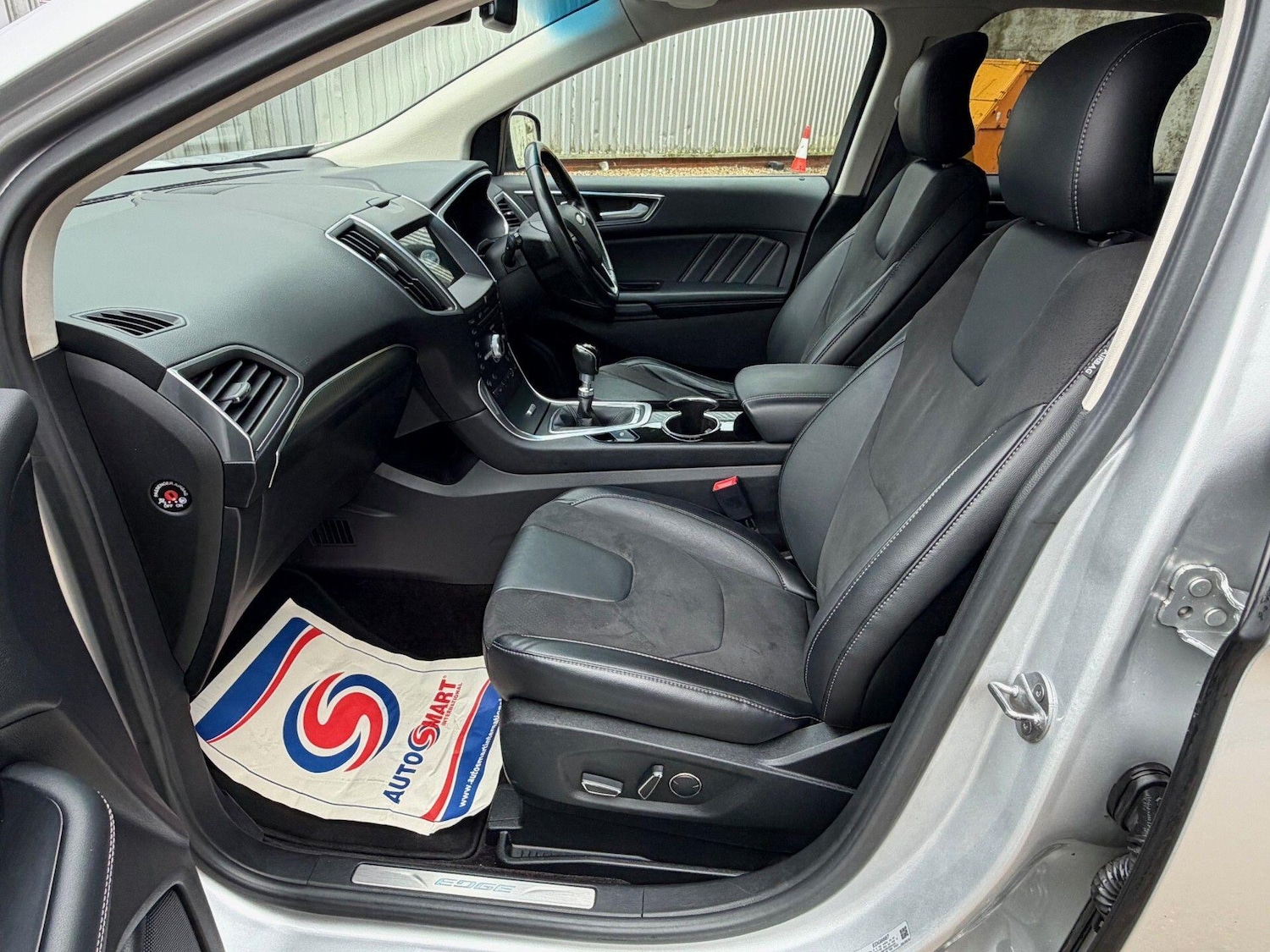 Used Ford Edge 2017 for sale - 77496584: Photo 28