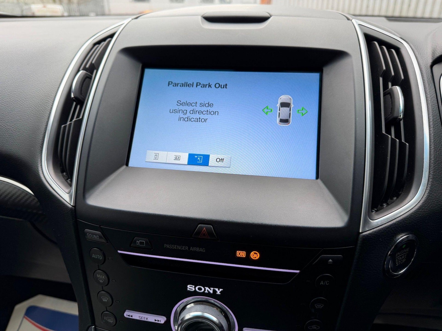 Used Ford Edge 2017 for sale - 77496584: Photo 38