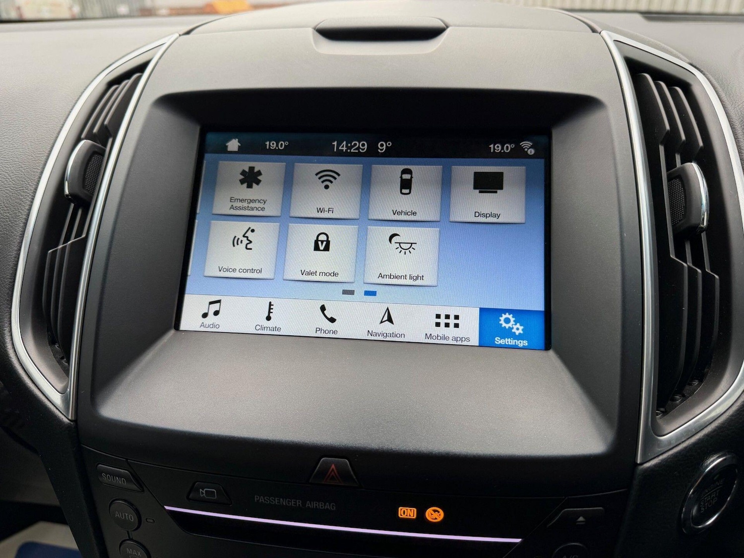 Used Ford Edge 2017 for sale - 77496584: Photo 44