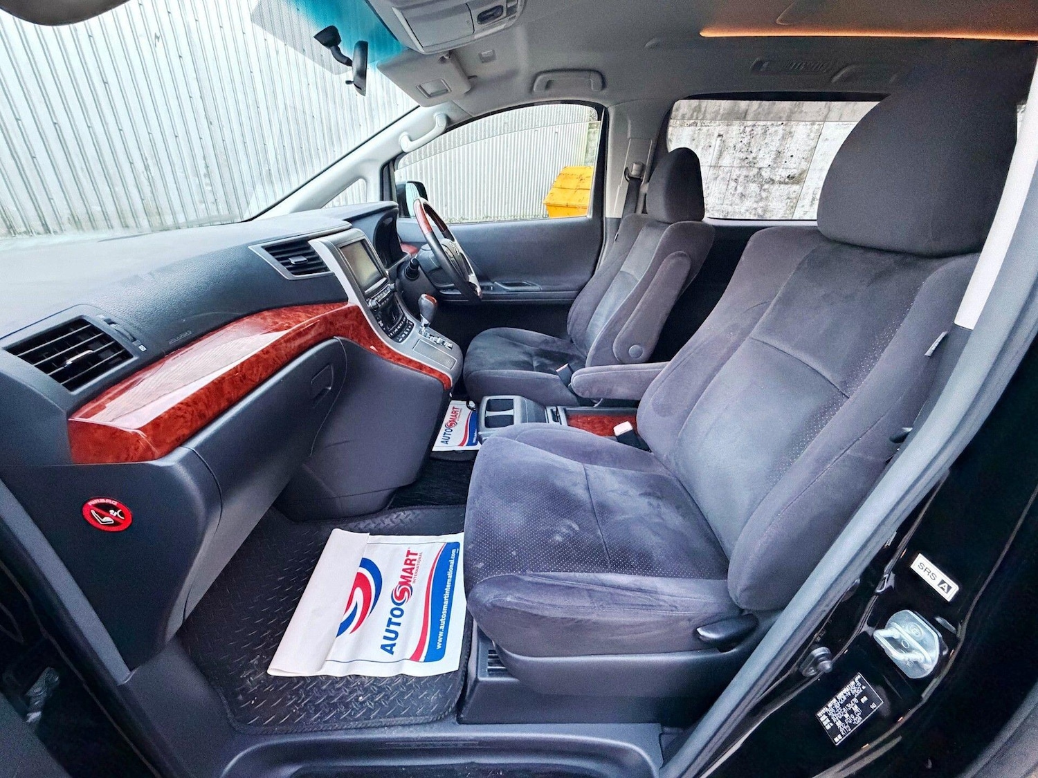 Used Toyota Vellfire 2022 for sale - 77237631: Photo 26