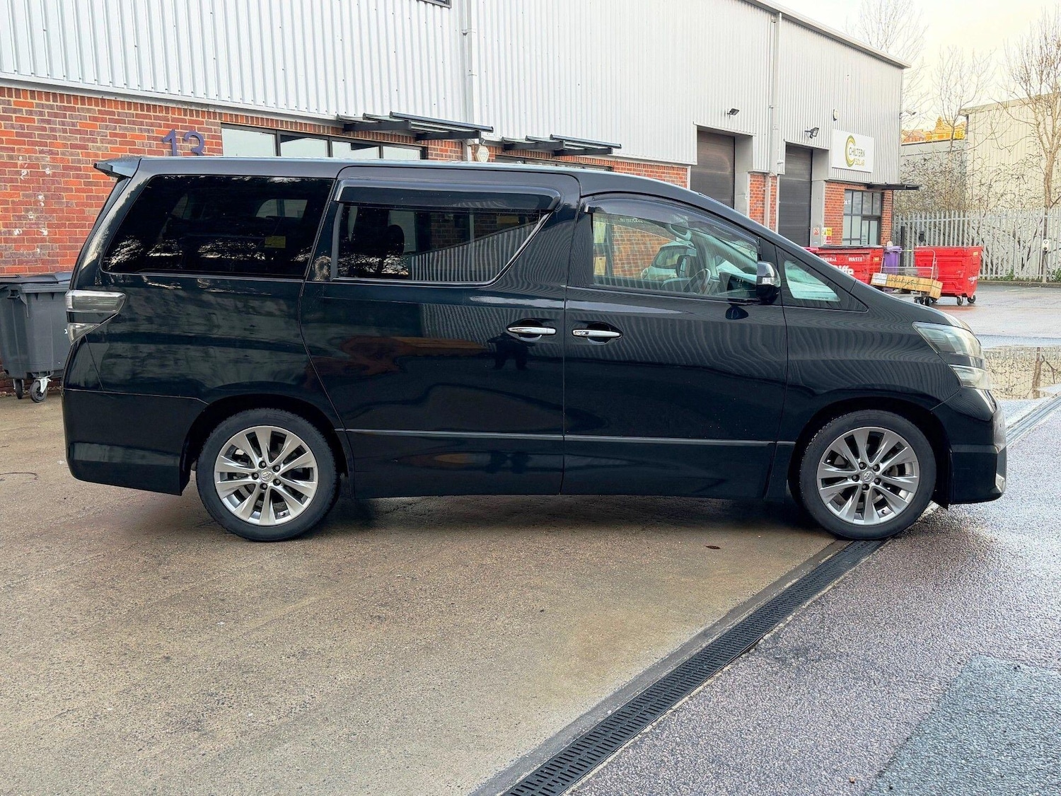 Used Toyota Vellfire 2022 for sale - 77237631: Photo 4