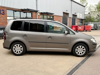 Used Volkswagen Touran 2008 for sale - 78911131: Photo