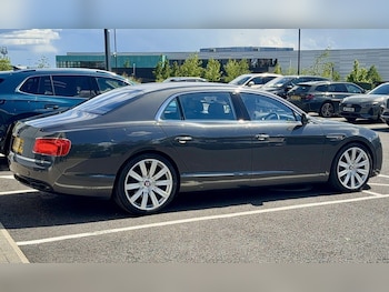 Used Bentley Flying Spur 2015 for sale - 78636282: Photo