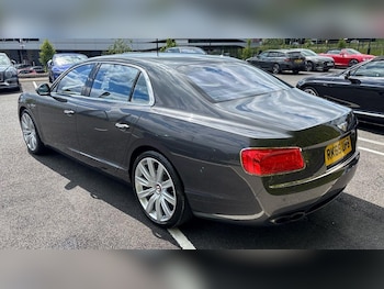 Used Bentley Flying Spur 2015 for sale - 78636282: Photo