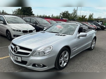 Used Mercedes-Benz SL 2011 for sale - 79025905: Photo