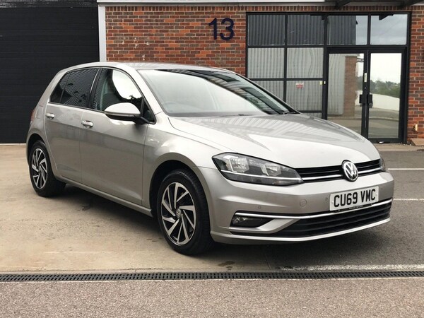 Used Volkswagen Golf 2019 for sale - 74974750: Photo 1
