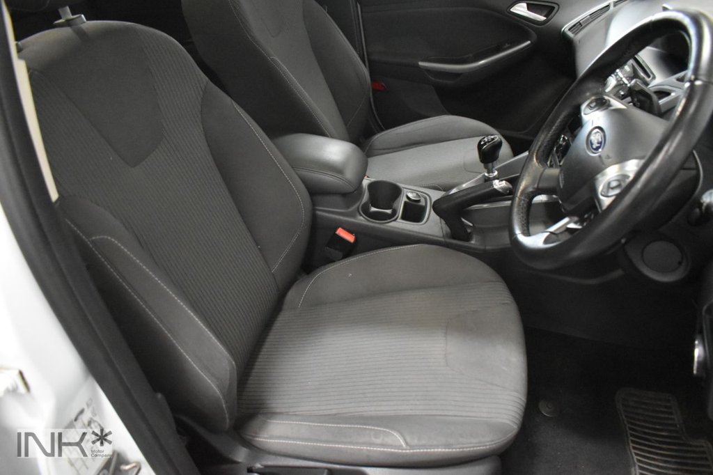 Used Ford Focus 2012 for sale - 76376091: Photo 12