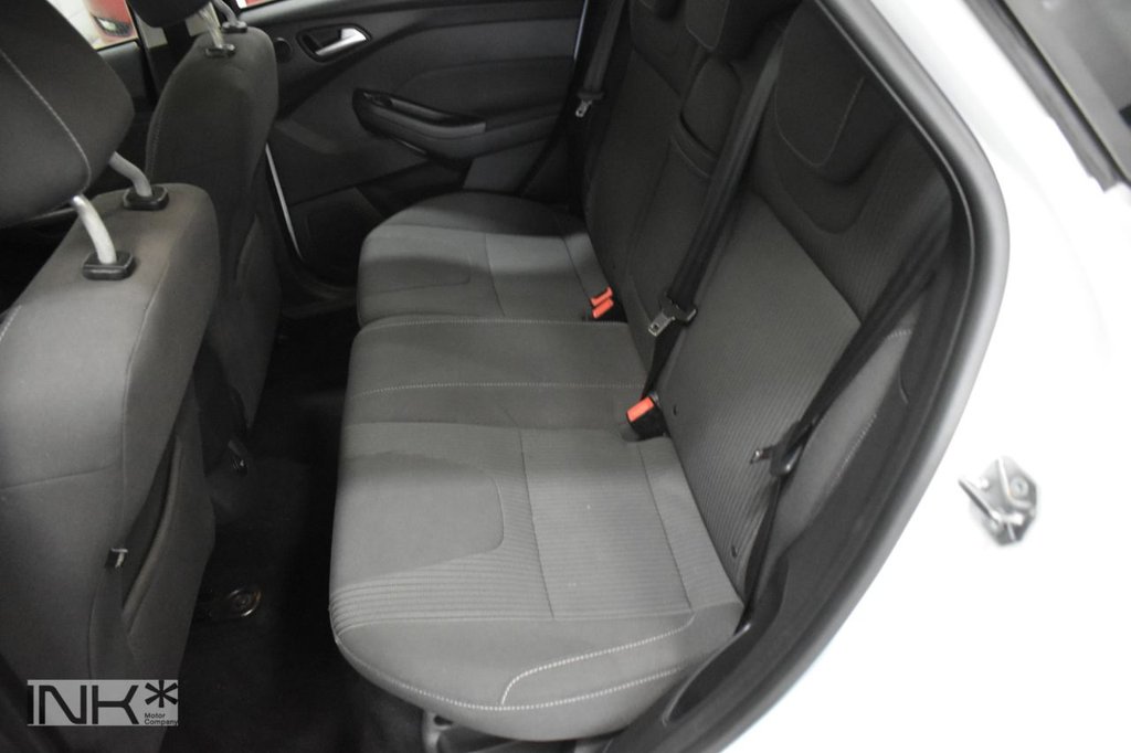 Used Ford Focus 2012 for sale - 76376091: Photo 14