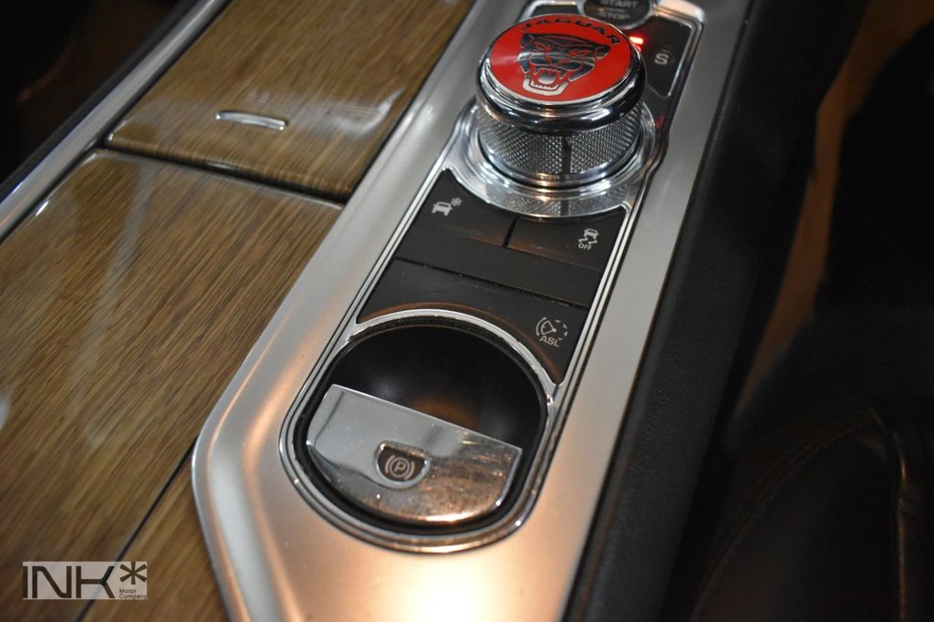 Used Jaguar XF 2014 for sale - 76470492: Photo 28