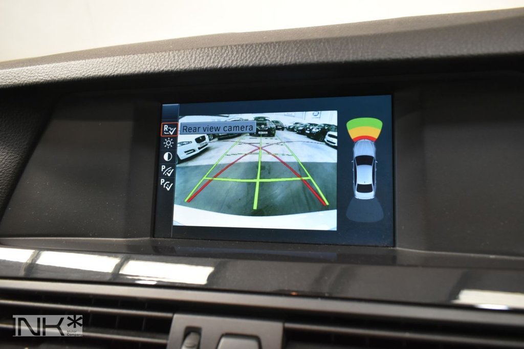 Used BMW 5 Series 2011 for sale - 76345421: Photo 21