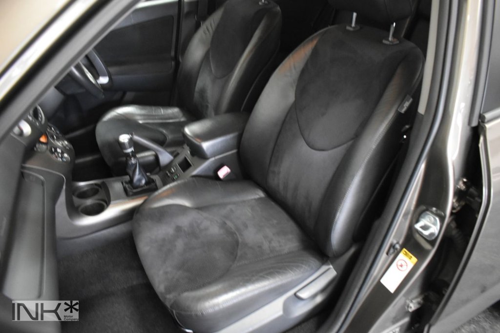 Used Toyota RAV4 2010 for sale - 78124674: Photo 13