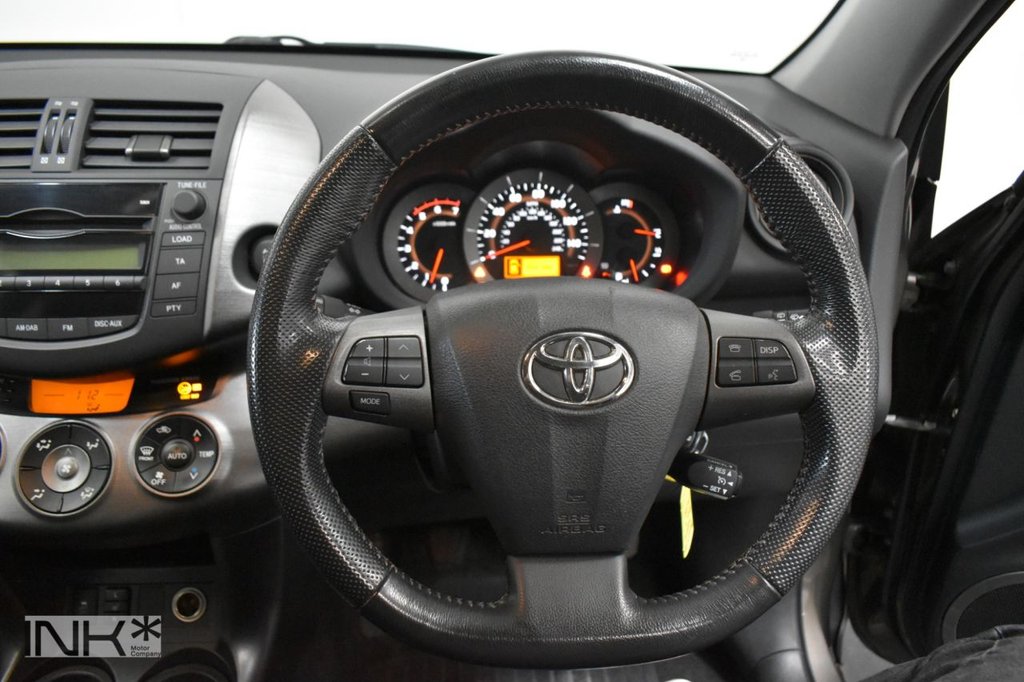 Used Toyota RAV4 2010 for sale - 78124674: Photo 15