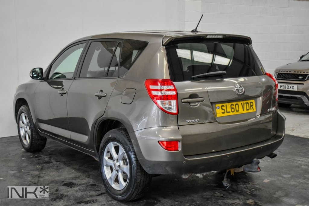 Used Toyota RAV4 2010 for sale - 78124674: Photo 8