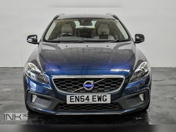 Used Volvo V40 Cross Country 2015 for sale - 75565059: Photo