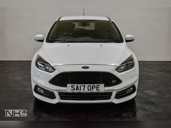 Used Ford Focus 2017 for sale - 76236111: Photo