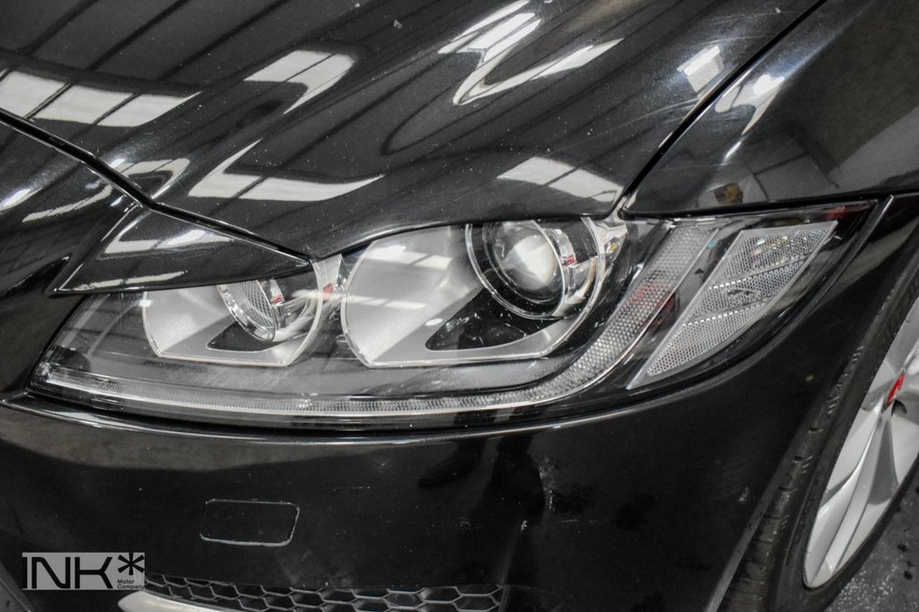 Used Jaguar XF 2017 for sale - 76665757: Photo 28