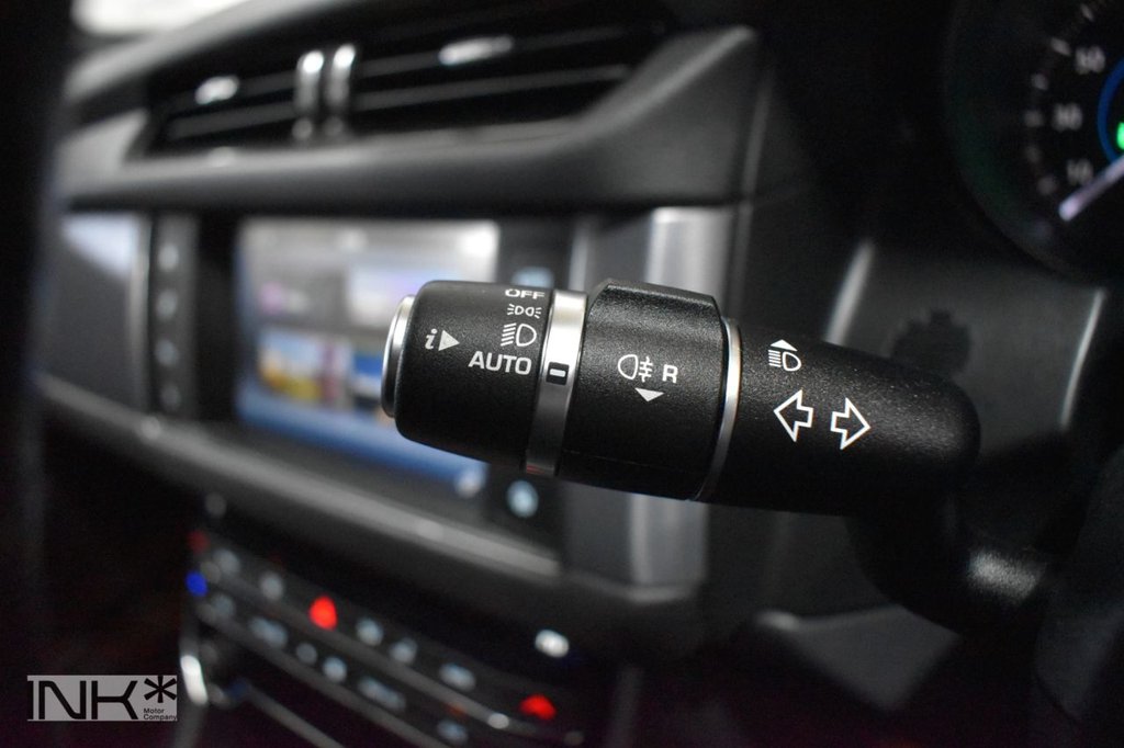 Used Jaguar XF 2017 for sale - 76665757: Photo 40