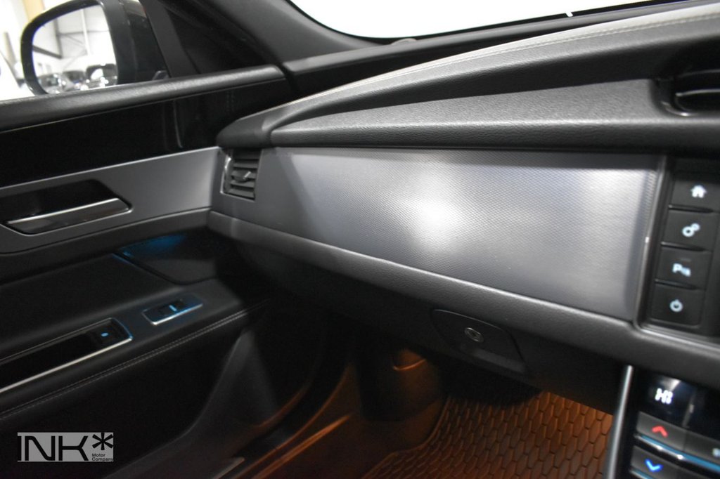 Used Jaguar XF 2017 for sale - 76665757: Photo 46