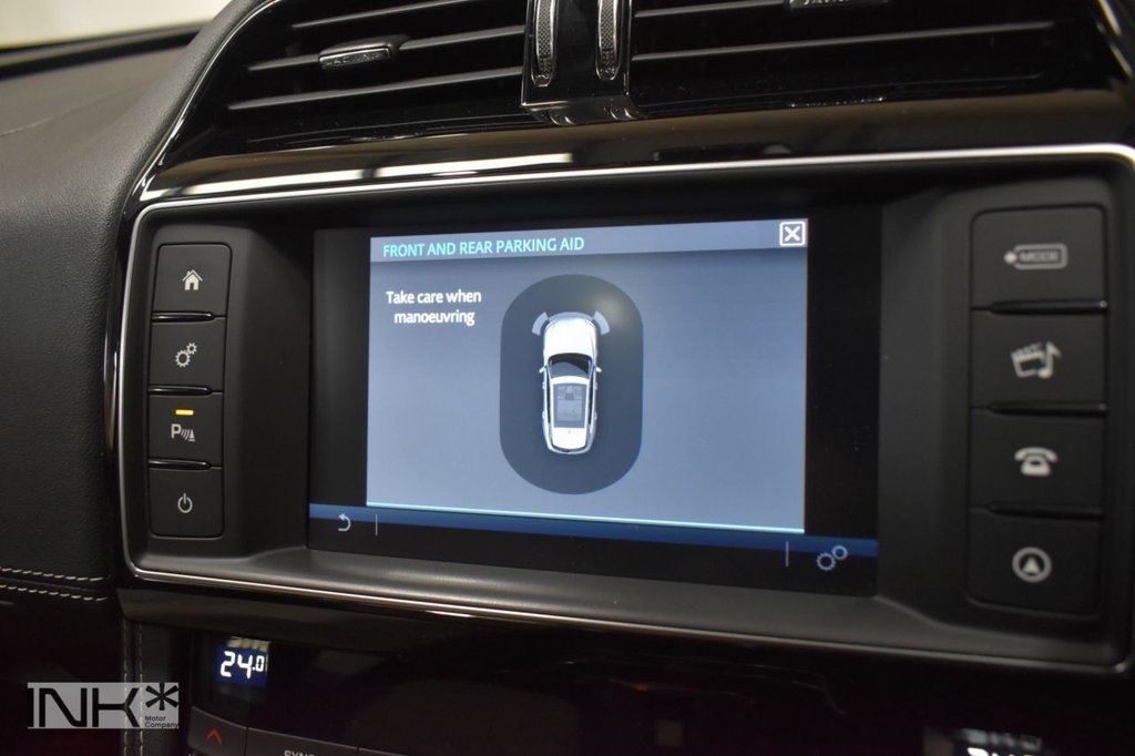 Used Jaguar F-Pace 2016 for sale - 78212719: Photo 21