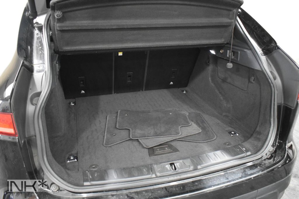 Used Jaguar F-Pace 2016 for sale - 78212719: Photo 43